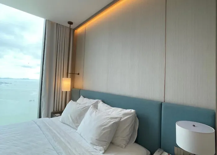 A La Carte - Bay Apartment