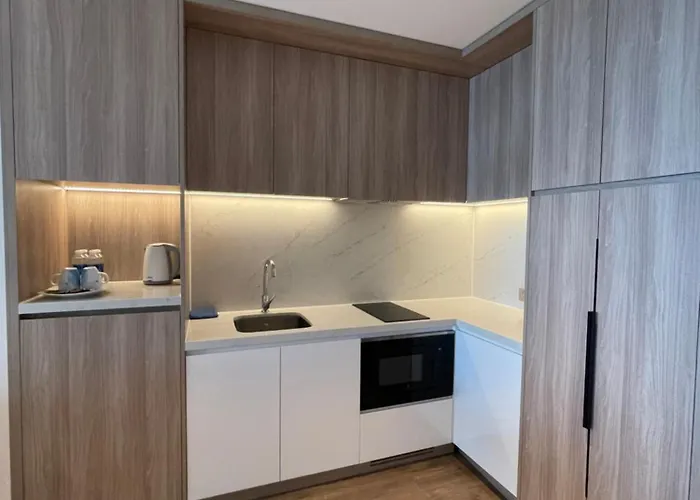A La Carte - Bay Apartment Hạ Long